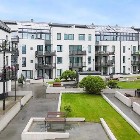 Sentral I Brosundet Apartment *